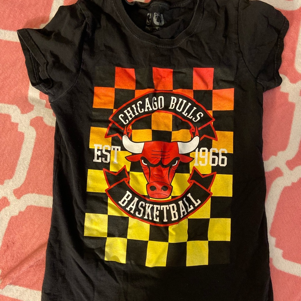 Chicago Bulls Graphic Tee